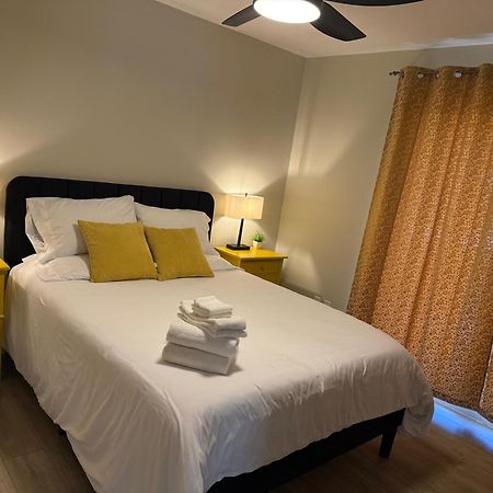 Fantastic Retreat 5Min From Village With Media Room, Ac And Sauna! Stowe Luaran gambar