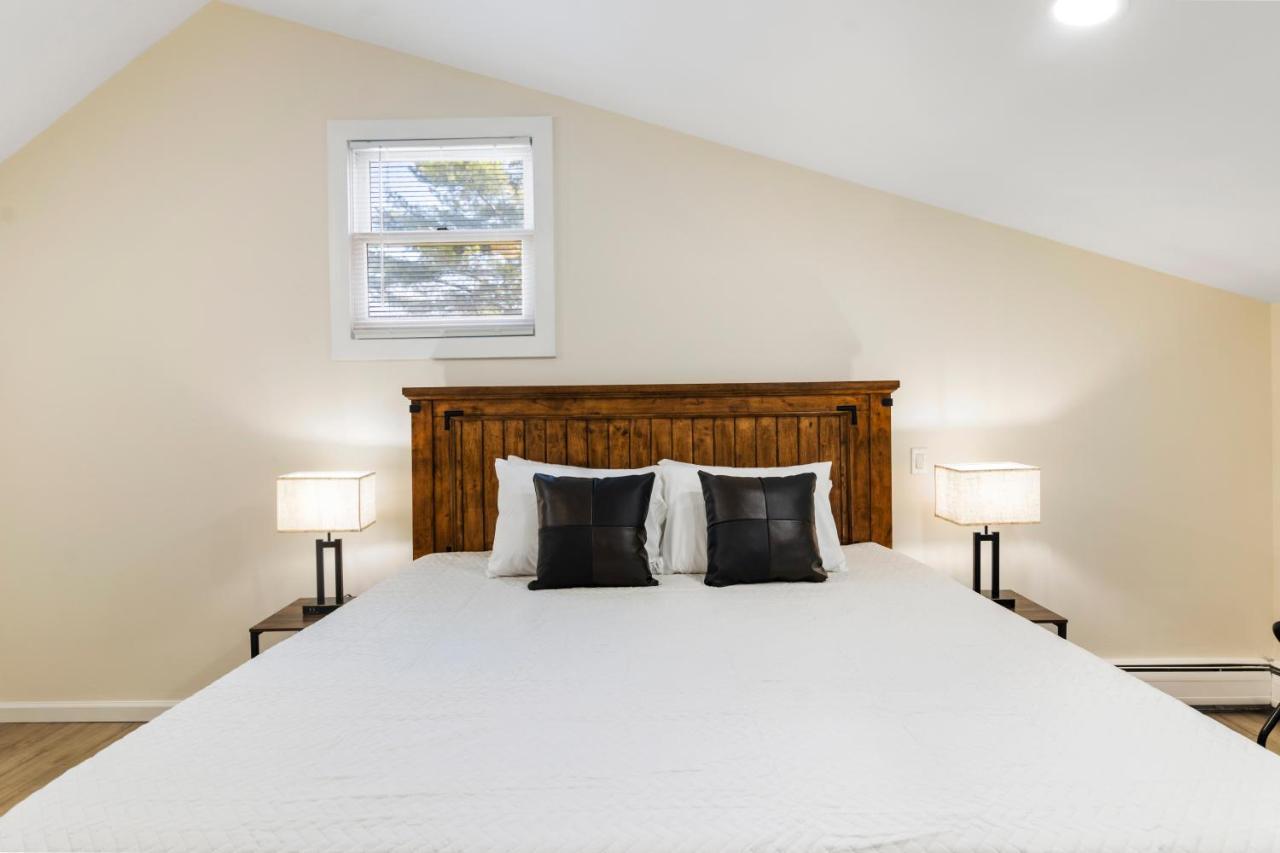 Fantastic Retreat 5Min From Village With Media Room, Ac And Sauna! Stowe Luaran gambar